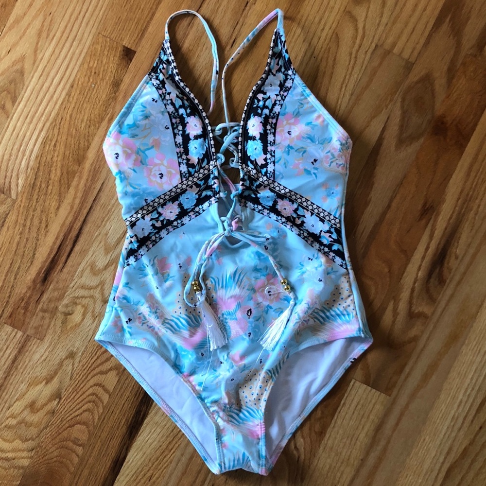 New swimsuit one piece floral lace-up size small